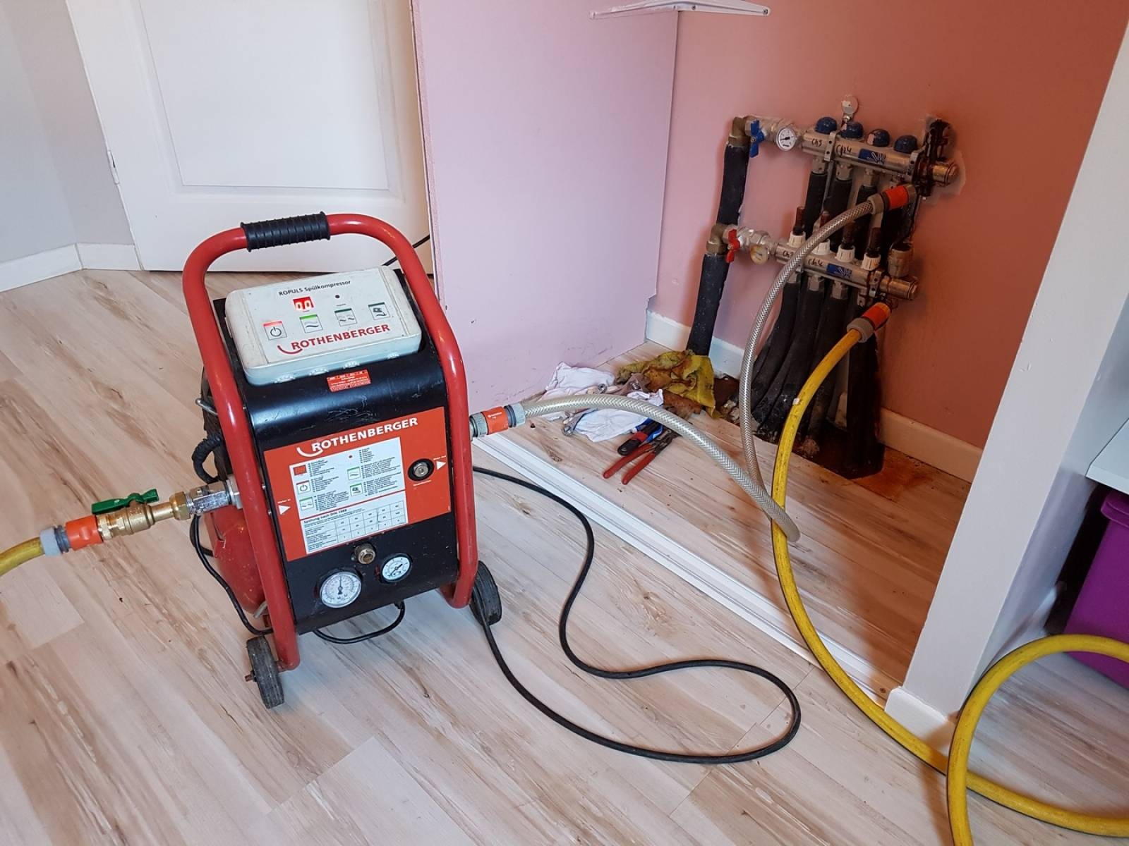 Kaynarca Vaillant Hermetik Şofben Petek Temizliği